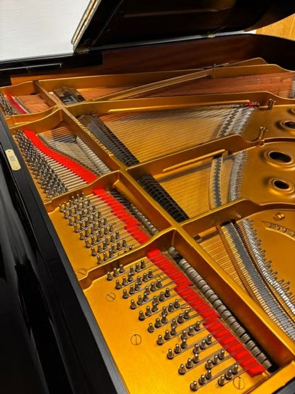 Steinway & Sons Mod A flygel selges